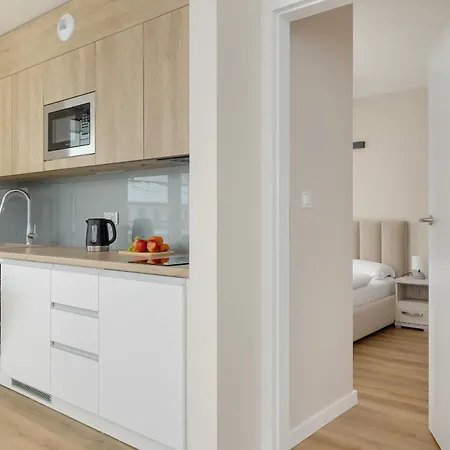 Apartment Comfortable In The Centre Of With Parking, & Gym By Renters *