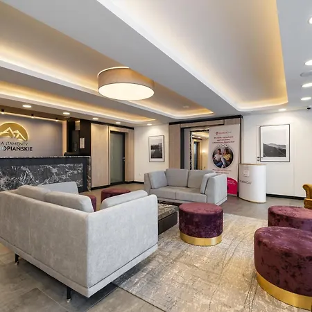 Comfortable In The Centre Of With Parking, & Gym By Renters Apartment Zakopane