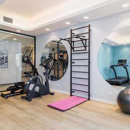 Apartment Comfortable In The Centre Of With Parking, & Gym By Renters Zakopane