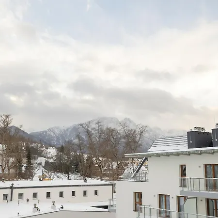 Apartment Comfortable In The Centre Of With Parking, & Gym By Renters *